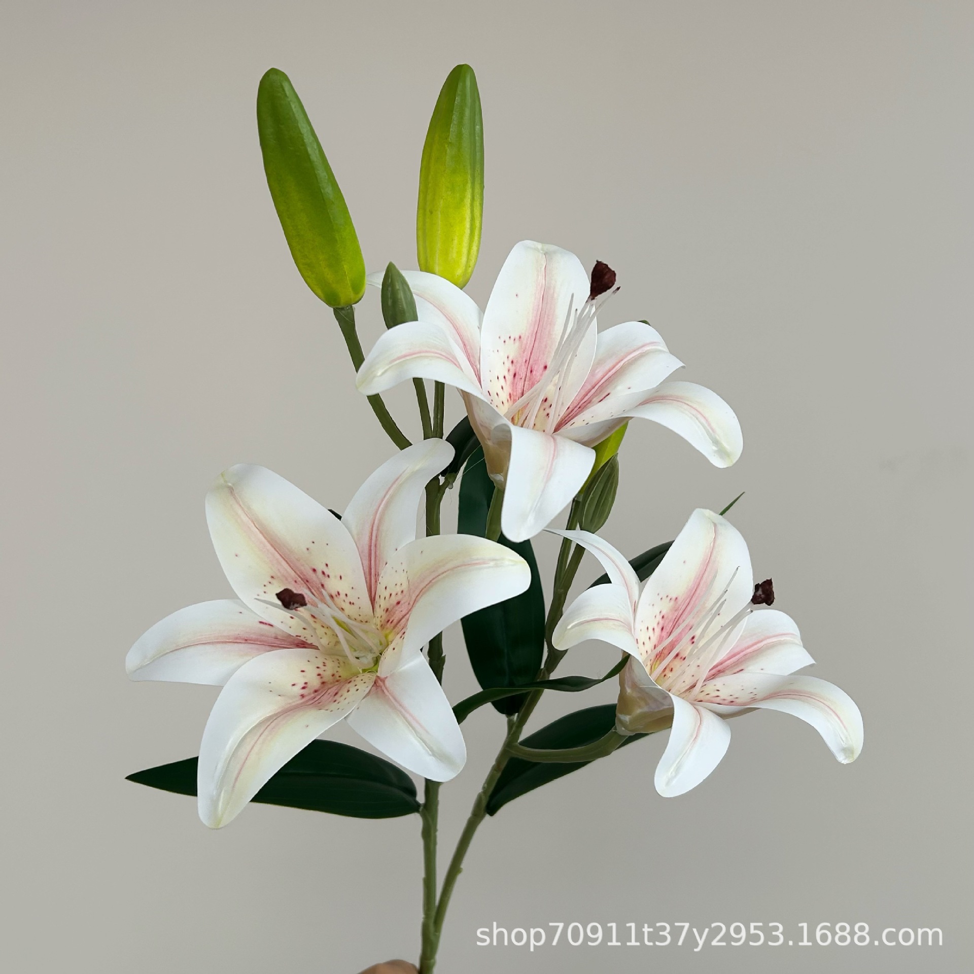 Moist-Touch 3D Faux Lily — image 3