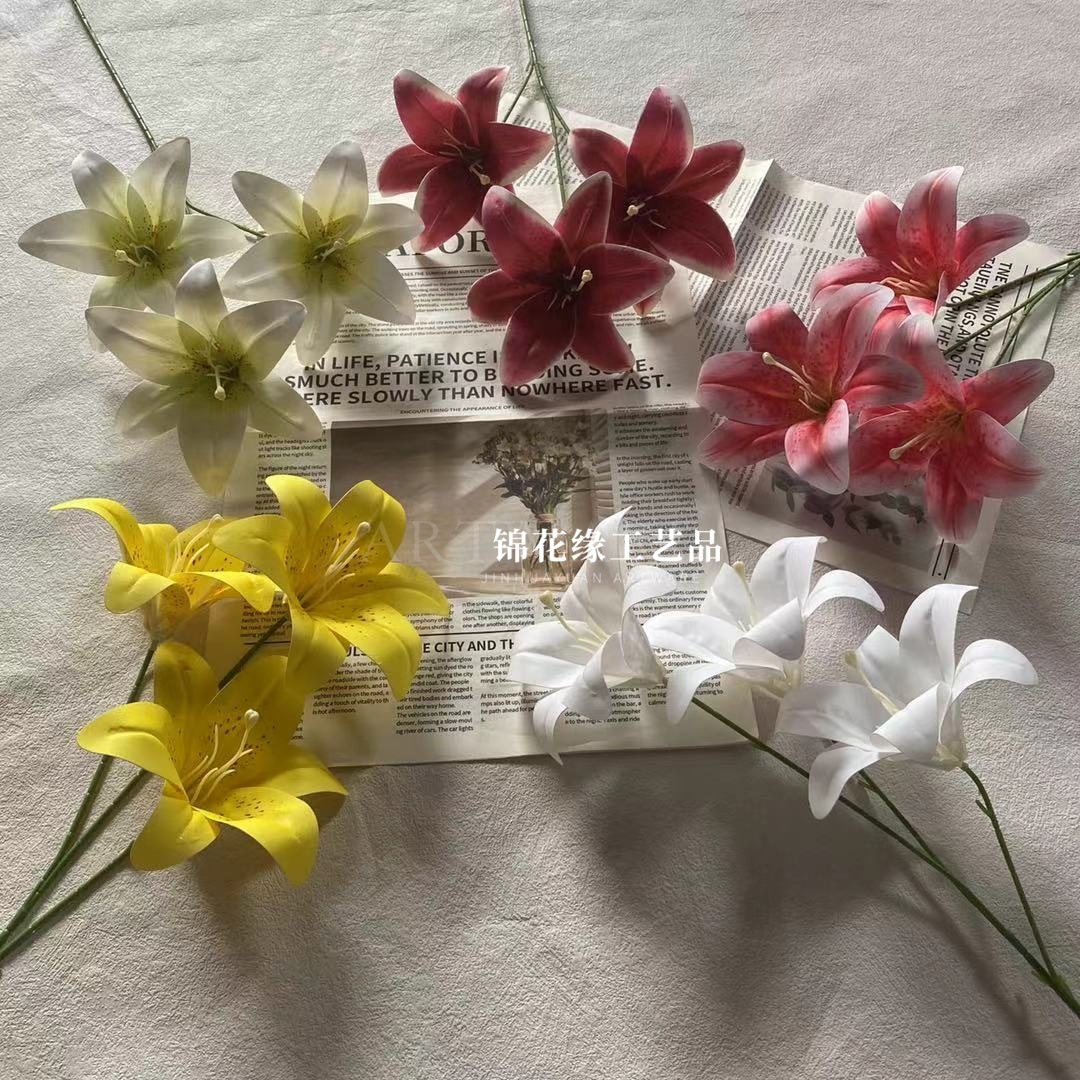 Curved-Petal Faux Lily Stem — image 4